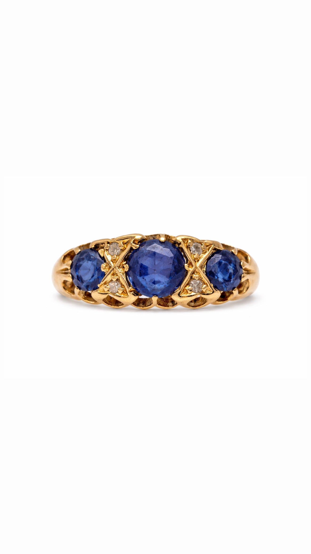 Edwardian 18ct Gold Sapphire & Diamond Ring